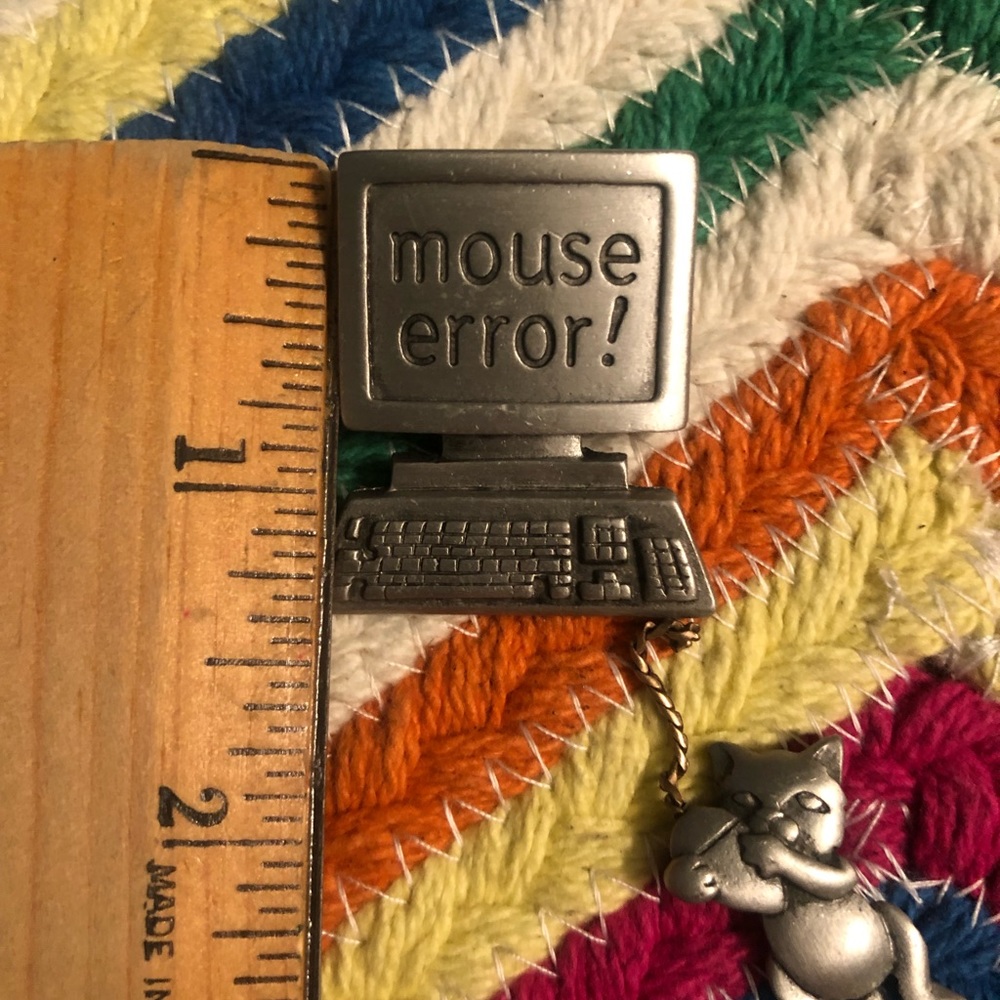 Super Cute Computer And Mouse Error Cat Brooch - image 6